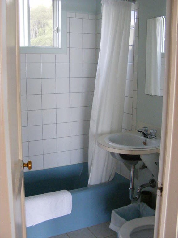 Hotel Motel Bon Accueil Riviere-la-Madeleine Phòng bức ảnh